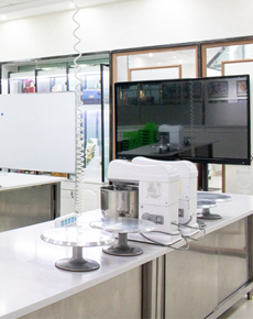 <strong>學(xué)校掠影</strong>