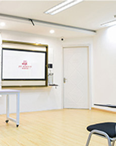 <strong>集紅堂學(xué)校環(huán)境</strong>