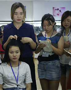 <strong>濟南泓美國際學(xué)校環(huán)境</strong>