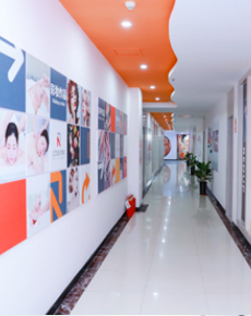 <strong>海口紅妝學(xué)校環(huán)境</strong>