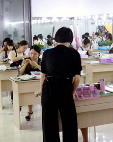 <strong>成都奢妃學(xué)校環(huán)境</strong>