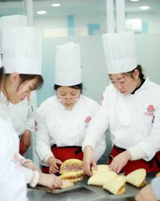 <strong>學(xué)校環(huán)境</strong>