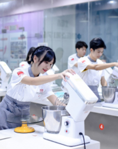 <strong>學(xué)校環(huán)境</strong>