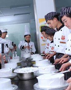 <strong>學(xué)校環(huán)境</strong>