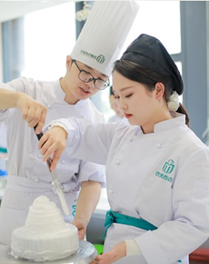 <strong>學(xué)校掠影</strong>