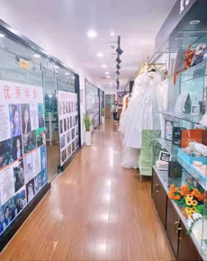 <strong>學(xué)校一角</strong>