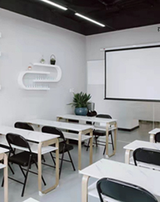 <strong>學(xué)校環(huán)境</strong>