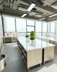 <strong>學(xué)校環(huán)境</strong>