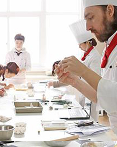 <strong>學(xué)校環(huán)境</strong>