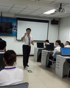 <strong>學(xué)校環(huán)境</strong>