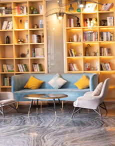 <strong>學(xué)校環(huán)境</strong>