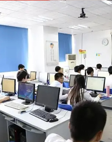 <strong>學(xué)校環(huán)境</strong>