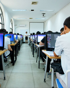 <strong>學(xué)校環(huán)境</strong>