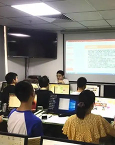 <strong>學(xué)校環(huán)境</strong>