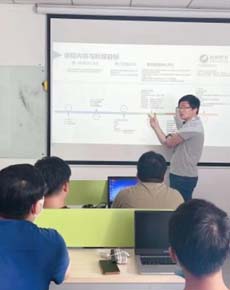 <strong>學(xué)校環(huán)境</strong>