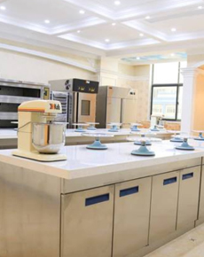 <strong>學(xué)校環(huán)境</strong>