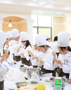 <strong>學(xué)校環(huán)境</strong>