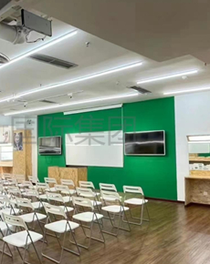 <strong>學(xué)校環(huán)境</strong>