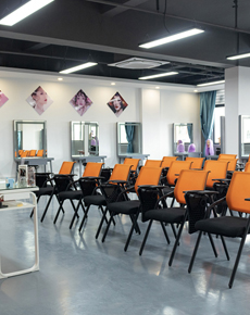 <strong>百美匯學(xué)校環(huán)境</strong>